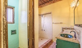 32 CIELO DORADO Dr, Anthony, NM 88021