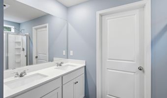 102 Windjammer Dr, Barnegat, NJ 08005