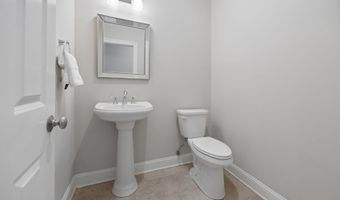 48 Willow St, Cheshire, CT 06410