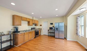 211 S MAIN St, Bridgeville, DE 19933