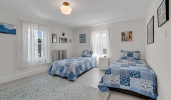 85 Bedford St, Bath, ME 04530