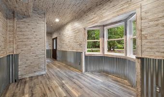6182 High, Algonac, MI 48001