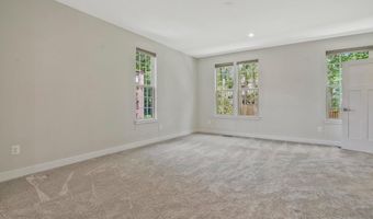 7811 SUTTER Ln, Annandale, VA 22003