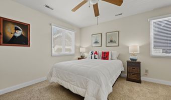 273 7th St, Avalon, NJ 08202