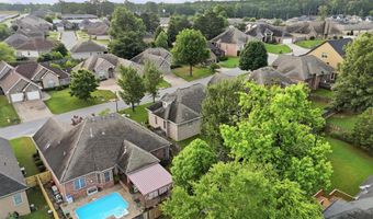 7426 Peach Blossom Dr, Benton, AR 72019
