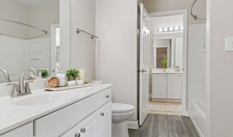 66 N Palazzo Dr, Addison, IL 60101