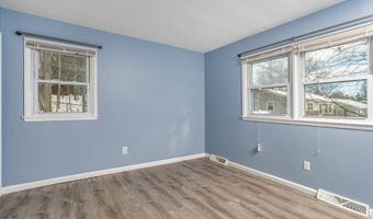 7 Elgin St B, Albany, NY 12205