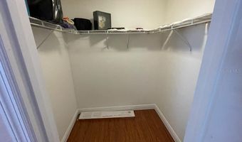 524 ORANGE Dr 11, Altamonte Springs, FL 32701