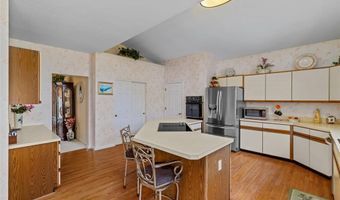 403 Arbor Glen Dr, Ballwin, MO 63021