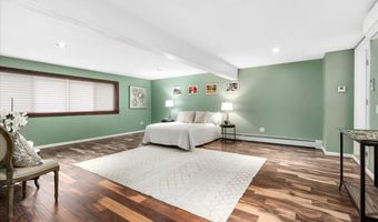 98 Woodview Hts, Bradford, NH 03221