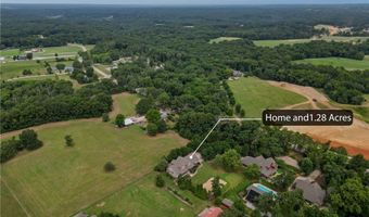 9915 E Plentywood Rd, Bentonville, AR 72712