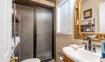 800 NW 7th St, Andrews, TX 79714