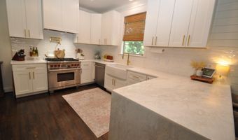 137 RED BAY Dr, Alabaster, AL 35007