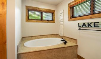 600 Grand Dr 3, Bigfork, MT 59911
