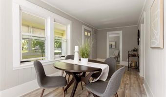 40 Lima St, Warwick, RI 02889