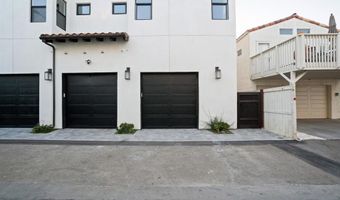 812 N Cleveland St 3, Oceanside, CA 92054