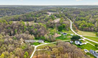 692 N Parker Ln, Bloomfield, IN 47424
