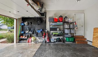 1819 NW Lakeside Dr, Ankeny, IA 50023