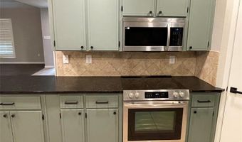10 Surrey Sq, Abilene, TX 79606