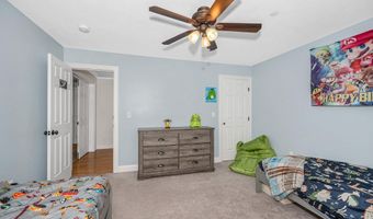 7 Oak Ridge Dr, Atkinson, NH 03811