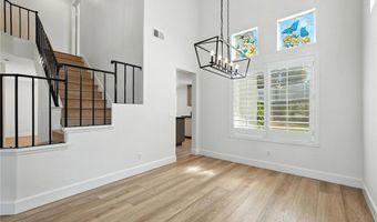 251 Royal Glen Dr, Fallbrook, CA 92028