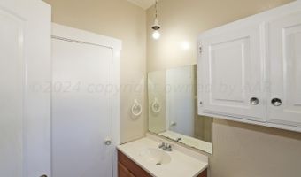 2216 S POLK St, Amarillo, TX 79109