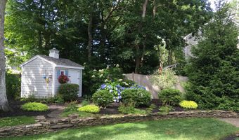 23 Seabreeze Dr, Bourne, MA 02532