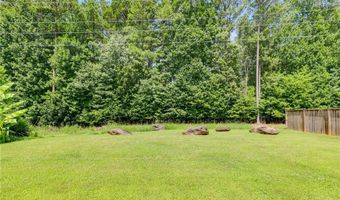 3347 Mcever Park Cir, Acworth, GA 30101