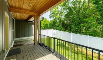6172 Hellner Rd, Ann Arbor, MI 48105