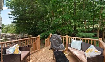 1196 Charles St 6, North Providence, RI 02904