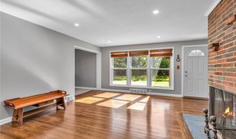 279 Getzville Rd, Amherst, NY 14226