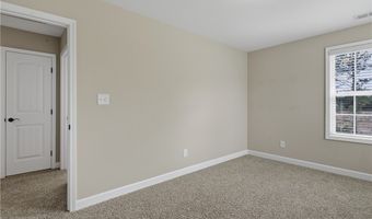 103 Crossbridge Ln, Autryville, NC 28318