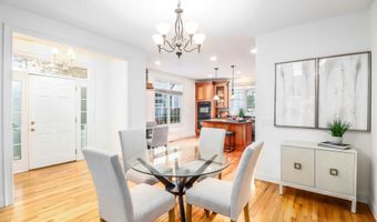 21 Great Heron Ln 21, Brookfield, CT 06804