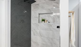 4122 FERRY LANDING Rd, Alexandria, VA 22309