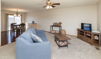 2010 2nd Ave SE, Altoona, IA 50009