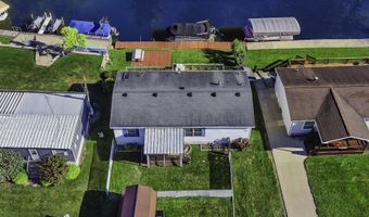 260 Lane 103 Crooked Lk, Angola, IN 46703