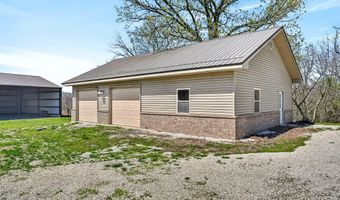 775 E 505th Rd, Aldrich, MO 65601