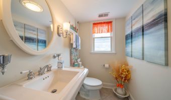 3142 Ocean Dr South, Avalon, NJ 08202