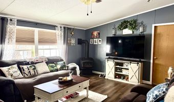 16 Gonyea Rd, Altona, NY 12910