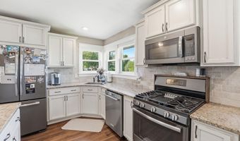 430 Lake Ave, Albany, MN 56307