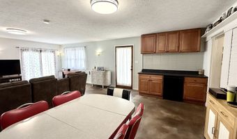 6419 Woodwind Dr, Indianapolis, IN 46217