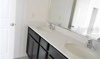 6344 CAMINO Dr, Apollo Beach, FL 33572