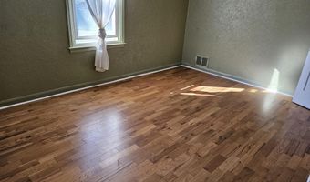 702 Leland Ct, Adrian, MI 49221