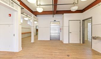 11 Indian Wells Hwy, Amagansett, NY 11930