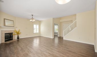 1951 Tawney Ln, Avon, IN 46123