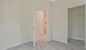 7811 SUTTER Ln, Annandale, VA 22003