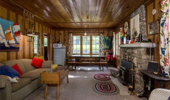 338 Flathead Lodge Rd, Bigfork, MT 59911