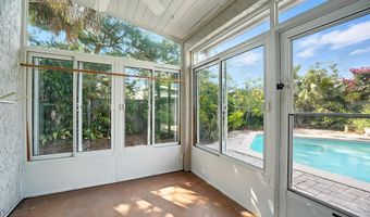 275 NAUTICAL Blvd S, Atlantic Beach, FL 32233