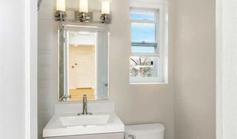50 S First St, Bergenfield, NJ 07621