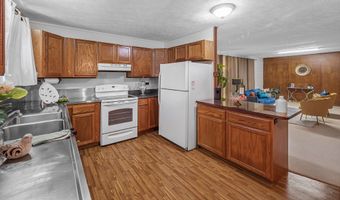 1610- A KINOOLE St, Hilo, HI 96720
